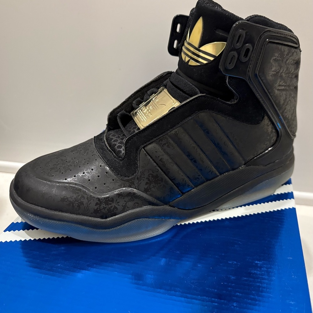 Adidas men’s shoes